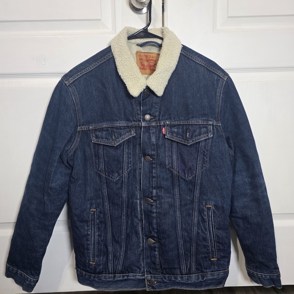 Levis Mens Sherpa Lined Denim Trucker Jacket Dark Wash Blue 70598-0027 Large - Picture 1 of 10